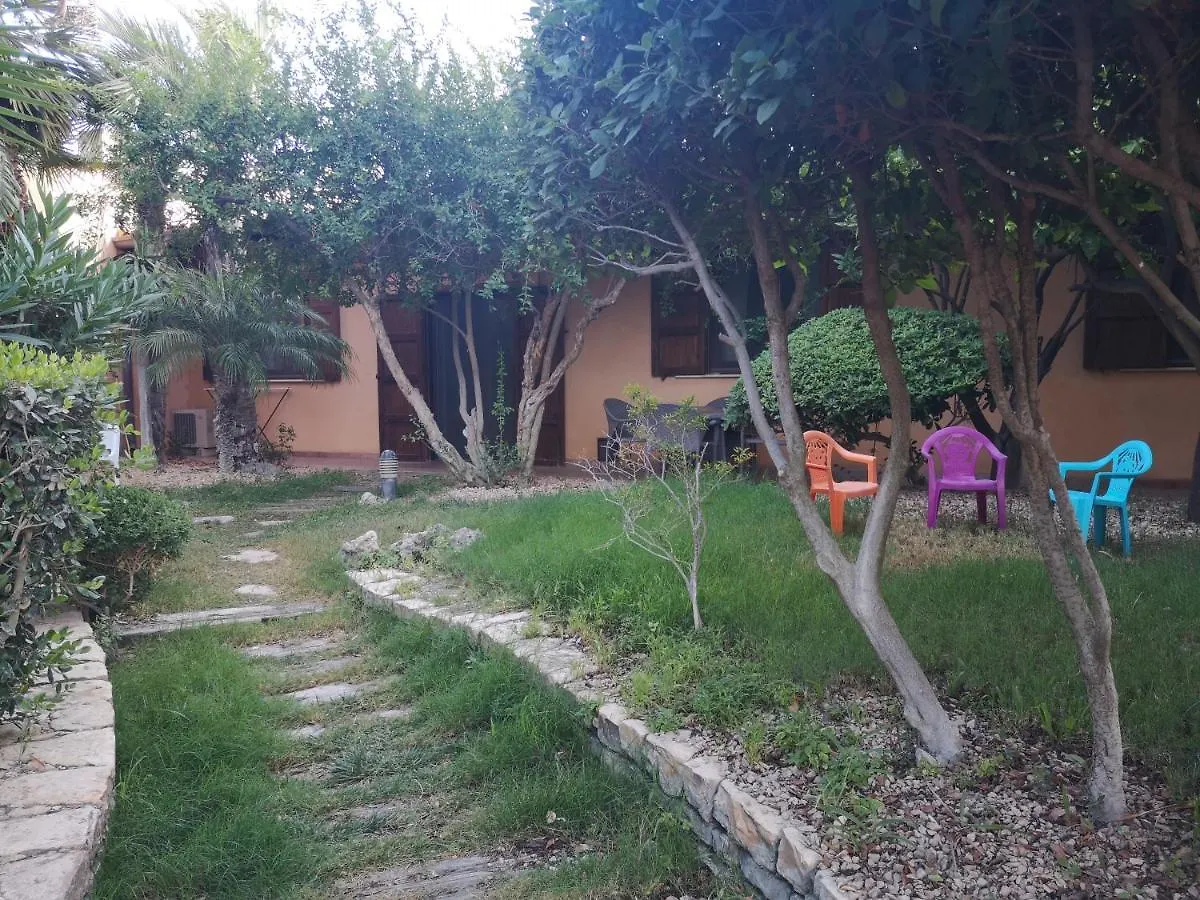 Il Giardino Dei Melograni Villa Favara 0*,  Italy